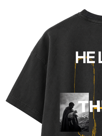 VINTAGE RELAXED FIT T-SHIRT HE LEFT THE 99 TO FIND ME - black-rock-back-close-1.png - 3