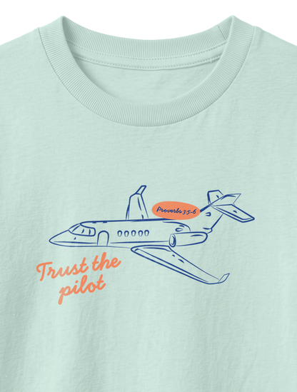 KIDS REGULAR FIT T-SHIRT TRUST THE PILOT - caribbean-blue-front-close-1.png - 5