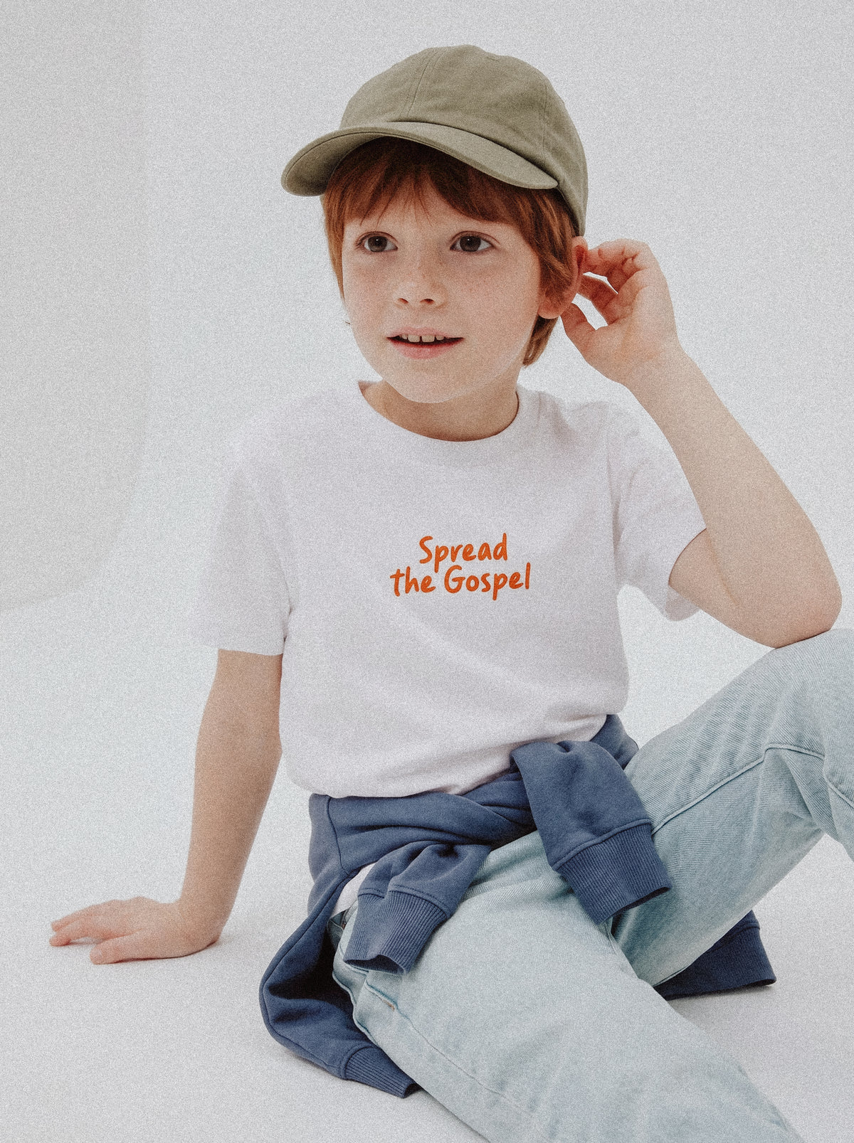 KIDS REGULAR FIT T-SHIRT SPREAD THE GOSPEL - model-1.jpg - 2