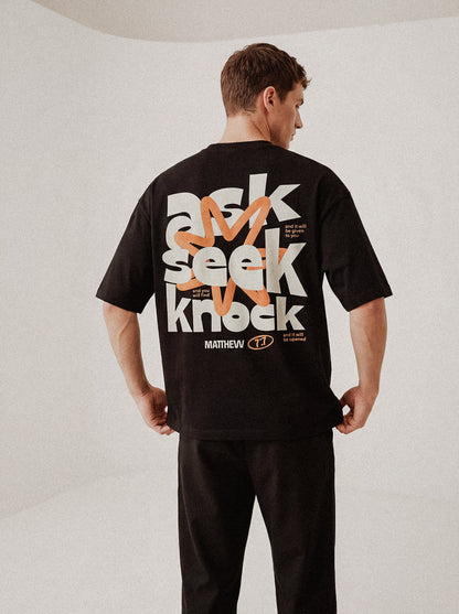 OVERSIZED T-SHIRT ASK SEEK KNOCK - model-1.jpg - 2