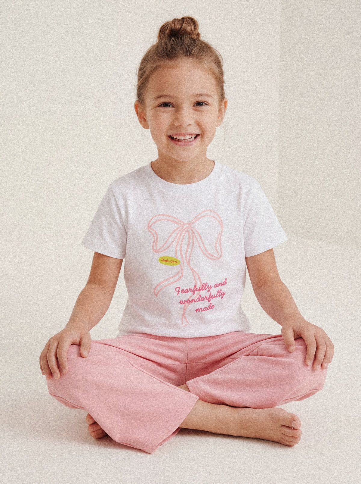 KIDS REGULAR FIT T-SHIRT FEARFULLY AND WONDERFULLY MADE COLORFUL - model-2.jpg - 3