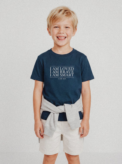 KIDS REGULAR FIT T-SHIRT I AM - model-2.jpg - 3