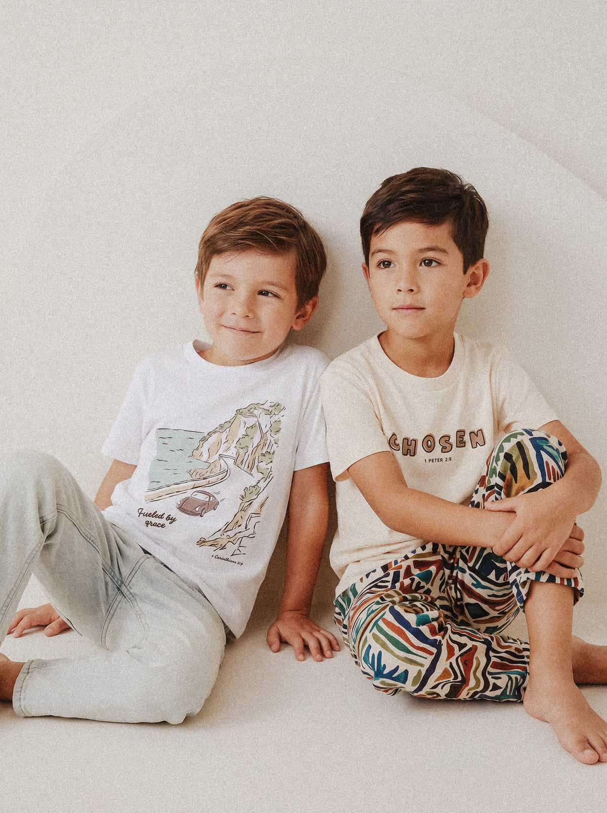 KIDS REGULAR FIT T-SHIRT DRIVEN BY GRACE - model-3.jpg - 5