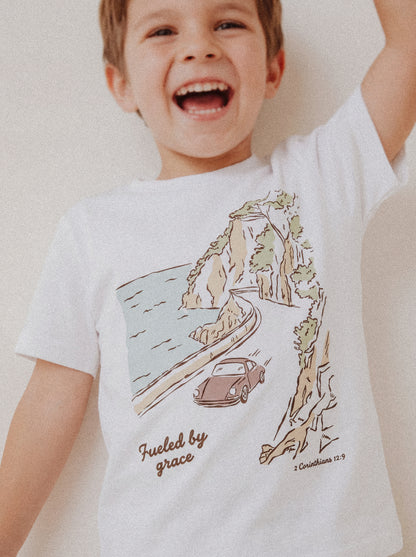 KIDS REGULAR FIT T-SHIRT DRIVEN BY GRACE - model-4.jpg - 3